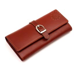 Vogue Crafts and Designs Pvt. Ltd. manufactures Ladies Leather Wallet at wholesale price.